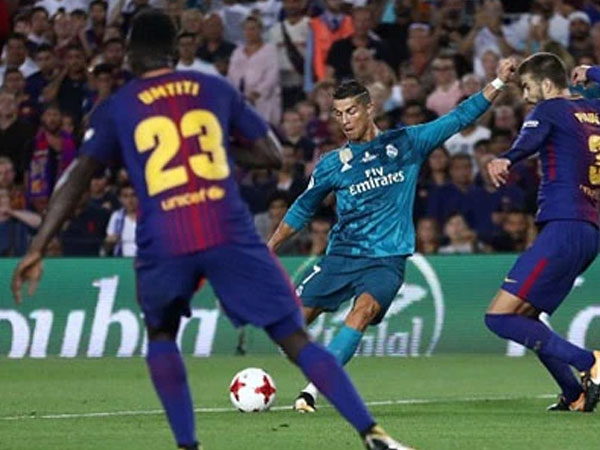 Thắng Barca 3-1 tại Nou Camp, Real chạm tay vào Siêu Cup