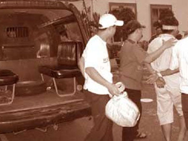 Trầm Bê lần đầu nếm trái đắng: Con trai bị giang hồ bắt cóc