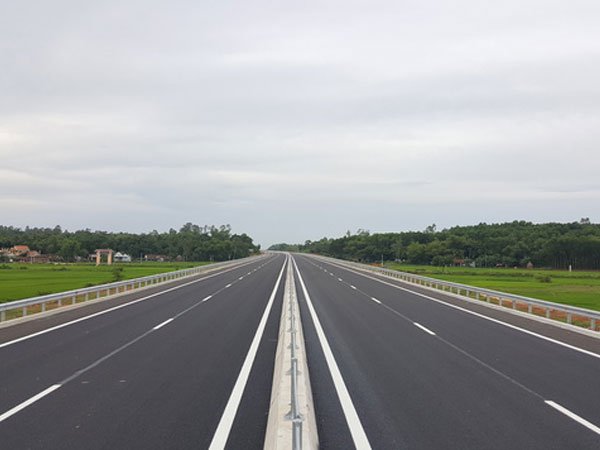 Bộ Giao thông Vận tải "xin" cơ chế đặc thù cho dự án cao tốc Bắc - Nam