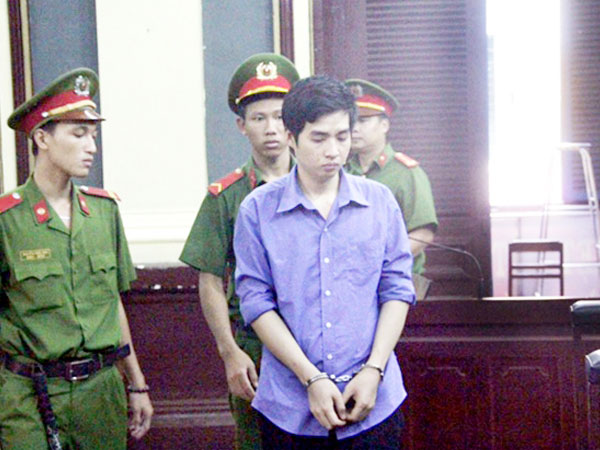 Sinh viên giết người tình đồng tính vì “quan hệ” quá đà