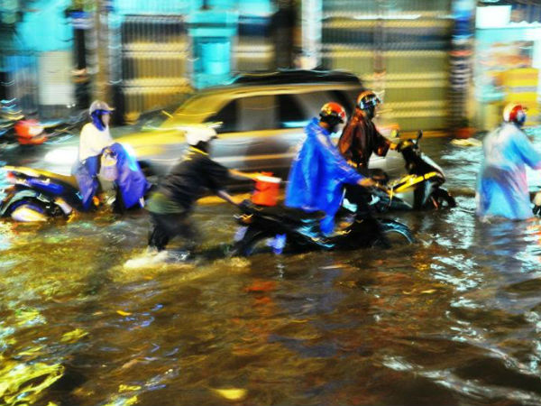 Dự báo thời tiết 17/8: Miền Bắc lũ lên, miền Nam lo ngập