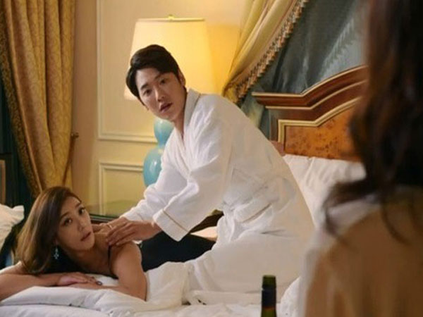 Phát hiện chồng có vợ lẽ trong hoàn cảnh chẳng ai ngờ
