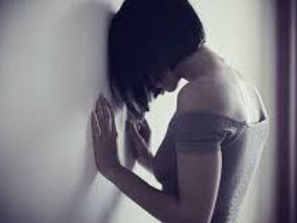 Tôi có tình cảm với người quen qua mạng sau 3 tháng ly dị chồng