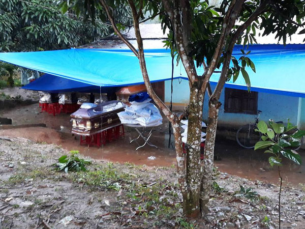 Nạn nhân bị thương trong vụ nổ bom 6 người chết phải cắt cụt 2 chân, bác sĩ yêu cầu bỏ 2 mắt
