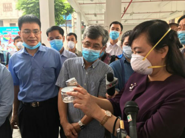 Bọ gậy ở ổ sốt xuất huyết Hà Nội vẫn sống sau phun thuốc diệt muỗi