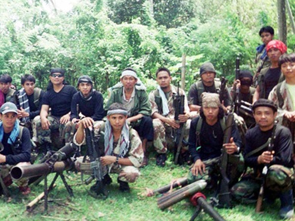 Việt Nam xác minh thông tin thuyền viên được Philippines giải cứu