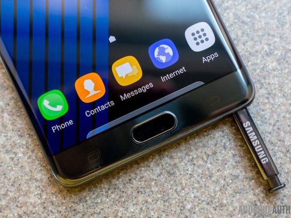 Galaxy Note 8 ra mắt tối nay: Màn trình diễn có bị dư âm Note 7 “át vía”?
