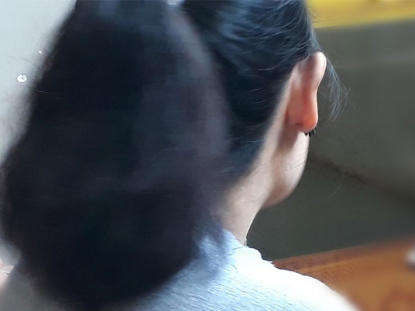 Nữ giáo viên tiểu học tố hiệu phó tung clip sex tống tình