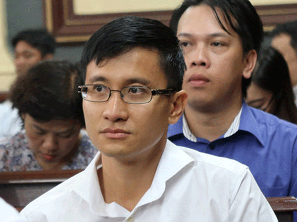 Lần đầu tiên vợ đại gia Cao Toàn Mỹ lên tiếng