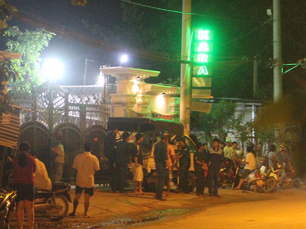 Truy bắt nghi can bắn chết người tại quán karaoke