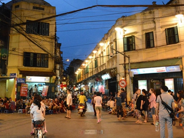 Nhà phố cổ cả tỷ đồng mỗi m2 vẫn không có để mua