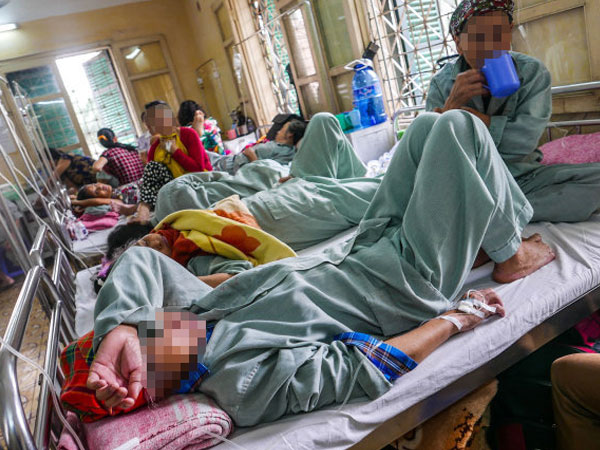 Phiên tòa "thuốc ung thư dởm" và nỗi đau thật