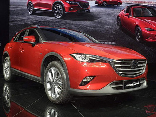 "Hàng hiếm" Mazda CX-4 giá từ 480 triệu đồng