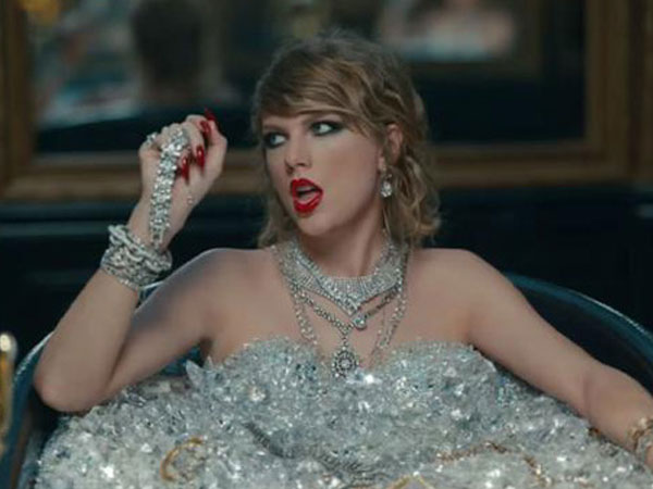 Kim Kardashian và Kanye West đã bị Taylor Swift đá xéo trong MV mới như thế nào?