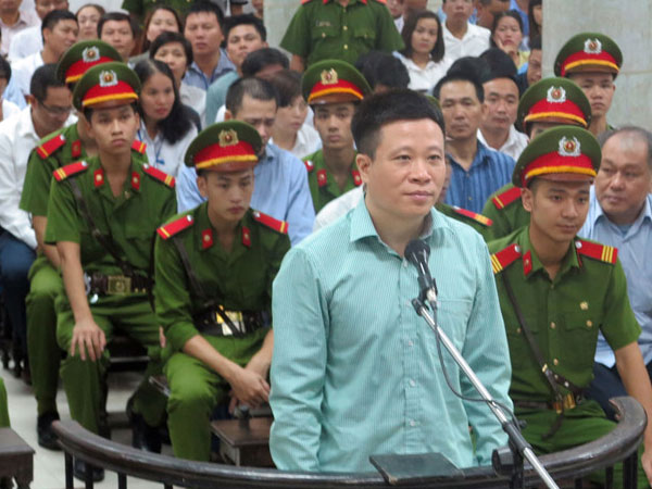 Những "mắt xích" chủ chốt trong đại án Hà Văn Thắm xuất hiện tại tòa