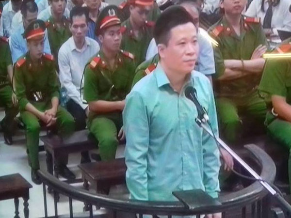 Ai gửi gắm “bóng hồng” Nguyễn Minh Thu cho Hà Văn Thắm?