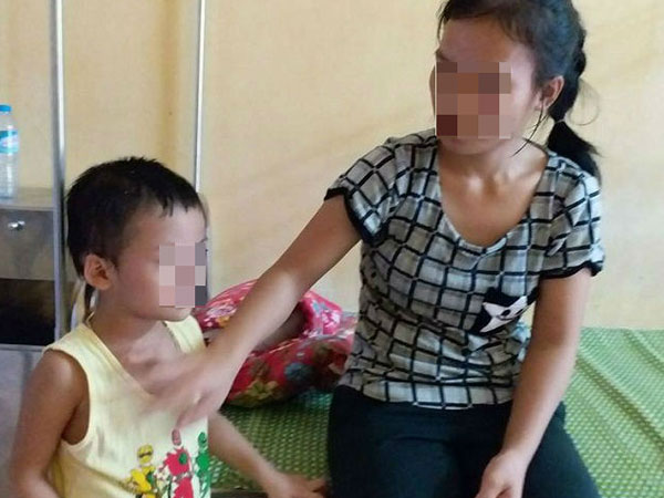 Ăn gì cũng không béo, đi khám phát hiện con trai 4 tuổi có ấu trùng trong máu