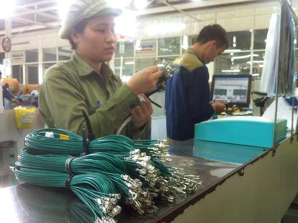 Chính phủ “bật đèn xanh” cho lắp ráp ôtô trong nước - Giá xe có giảm?