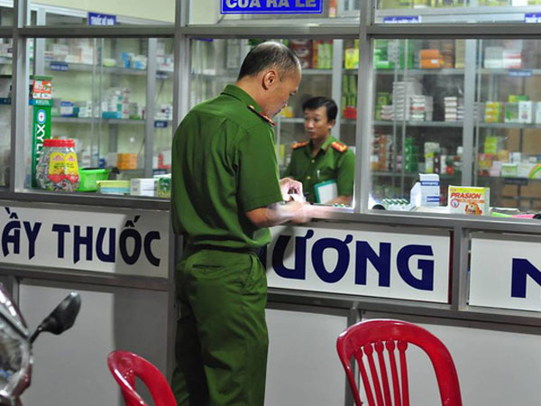 Nam thanh niên sát hại chủ tiệm thuốc ở Đồng Nai có biểu hiện "ngáo đá"