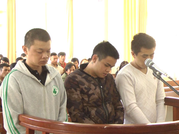 Được người nước ngoài can ngăn, thanh niên Việt vẫn ẩu đả dẫn đến chết người