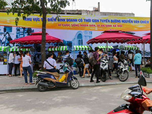 Gần 400 triệu đồng mỗi m2 đất phố hàng rong Sài Gòn