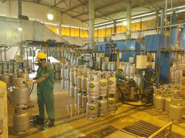Giá gas lại tiếp tục tăng thêm 16.000 đồng