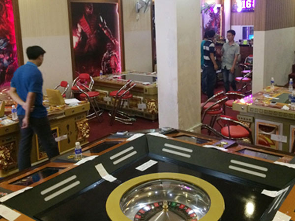 "Ổ" bạc trong khu vui chơi điện tử ở Sài Gòn