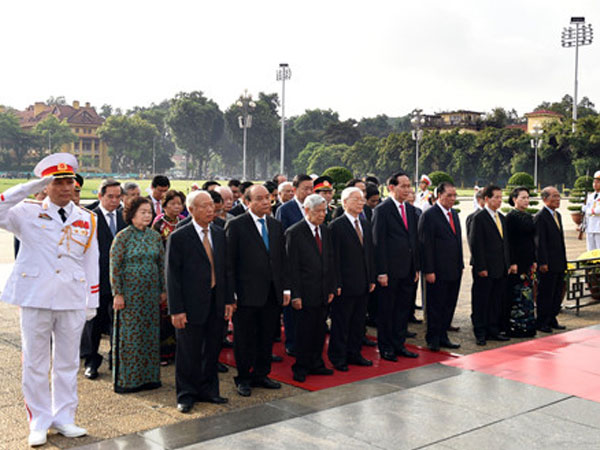 Lãnh đạo Đảng, Nhà nước viếng Chủ tịch Hồ Chí Minh