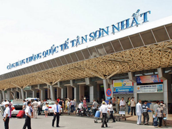 Bộ trưởng Giao thông Vận tải "thúc" nâng cấp sân đỗ Tân Sơn Nhất
