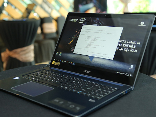 Cận cảnh laptop Acer chạy vi xử lý Core I thế hệ 8 đầu tiên tại VN