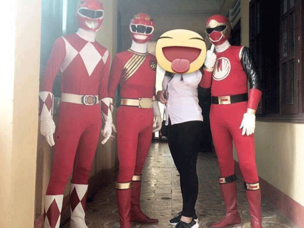 Ngôi trường hot nhất hôm nay: Siêu nhân Gao Ranger đến dự lễ khai giảng ở Lào Cai
