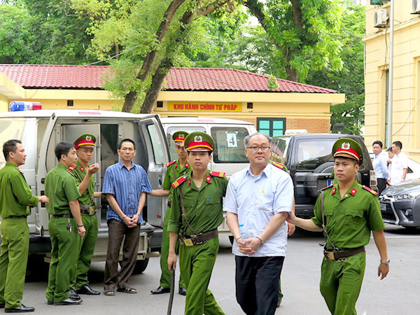 Phạm Công Danh: "Tôi mua Đại Tín đắt hơn giá trị thực 1000 lần"