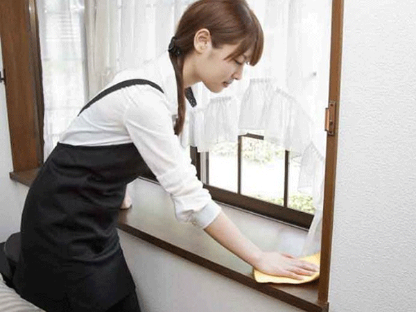 Vợ thất nghiệp đi làm osin cho chính căn nhà mới của chồng và cô bồ bí mật