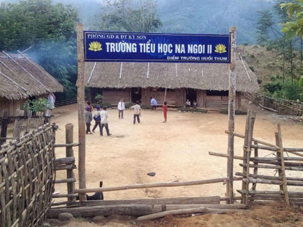 3 học sinh tiểu học ăn lá ngón, 1 em tử vong