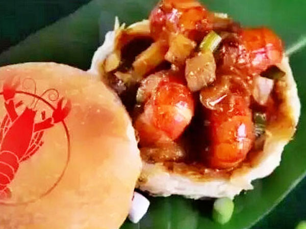 Bánh trung thu nhân…ếch, tôm, cua gây sốt thị trường 2017