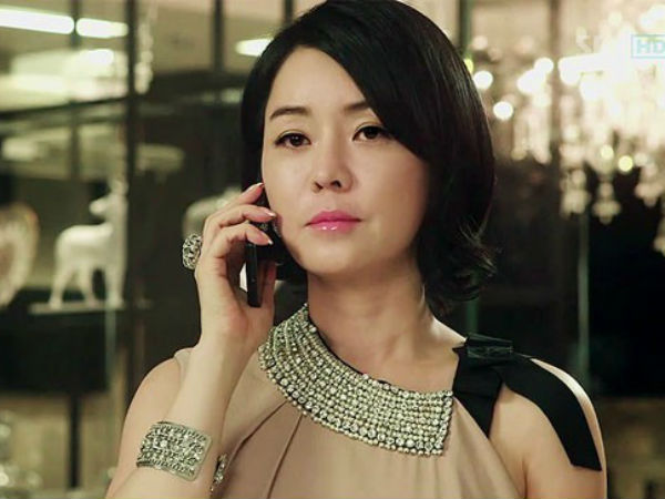 Chiêu độc “đòi chồng” từ bồ nhí của cô vợ khôn ngoan khiến ai cũng nể cao tay