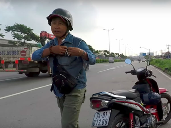 Người đòi đánh thanh niên quay clip CSGT: "Tôi bị oan!" (?)