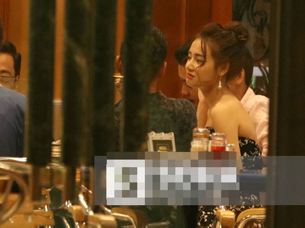 Nhã Phương gặp gỡ những nhân vật "hot" nhất VTV sau khi trắng tay