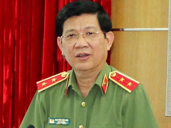 Xử lý nghiêm, không bao che cảnh sát giao thông "làm luật"