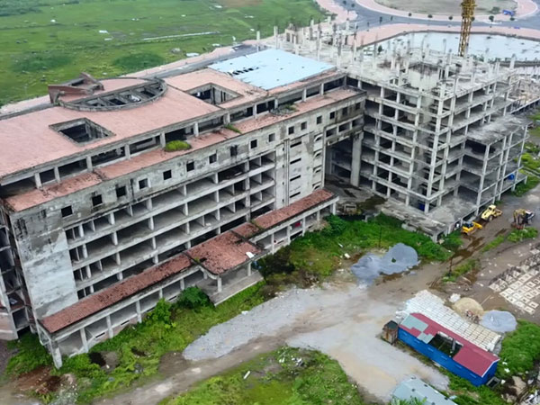 Dự án bệnh viện 850 tỷ bỏ hoang sau 10 năm thi công
