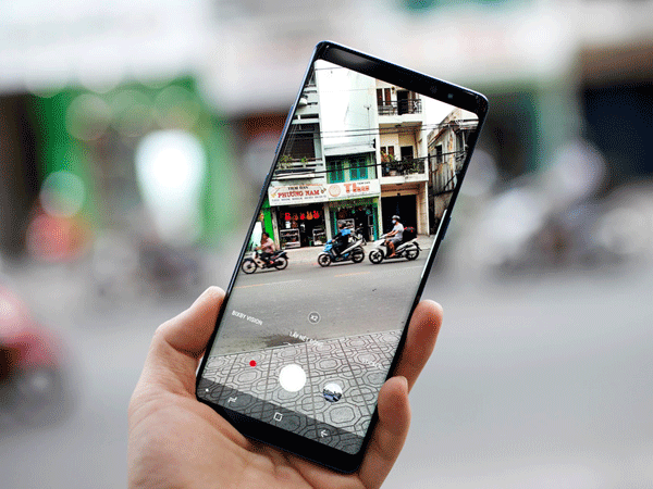 Loạn giá Samsung Galaxy Note 8 trước ngày ra mắt tại VN