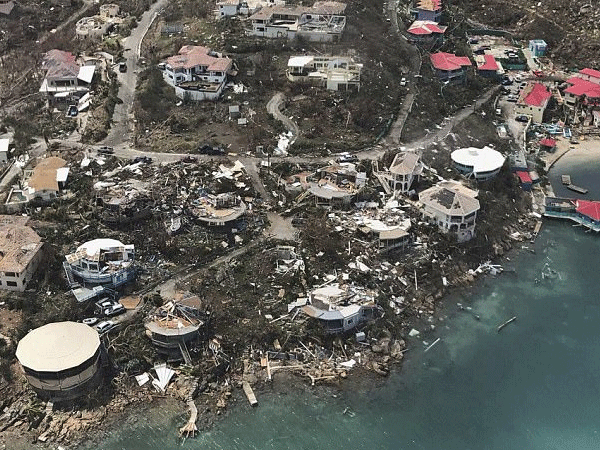 Siêu bão Irma phá tan hòn đảo ở Caribe, “giúp” 120 tù nhân bỏ trốn