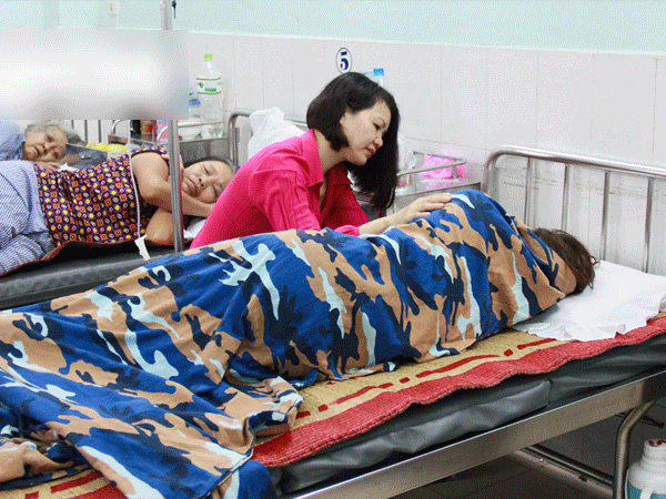 Sống lại sau tự tử, cô giáo nói muốn về trường cũ dạy