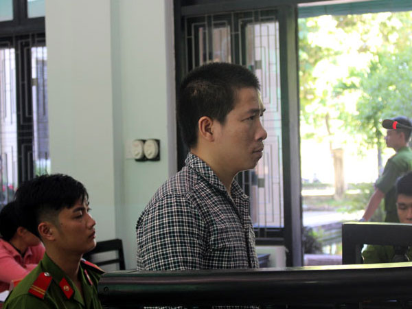 Án chồng án cho thợ đúc đồng hiếp, giết em vợ ông chủ