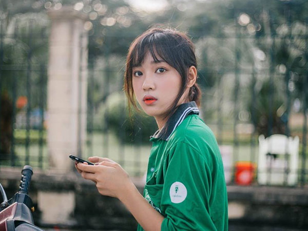 Sự thật về cô nàng Grabbike xinh đẹp khiến dân mạng Việt truy tìm cả ngày nay