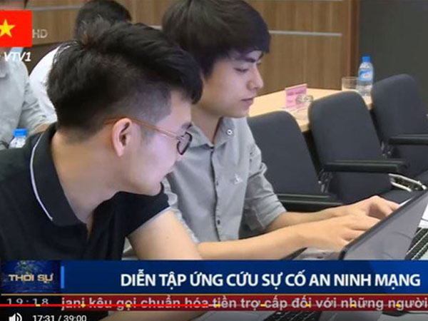 Chàng IT xuất hiện trong bản tin thời sự VTV được ví như Tiêu Nại bước ra từ ngôn tình