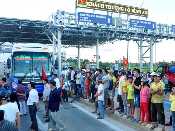 Chính phủ yêu cầu chưa tăng thuế phí, chống tiêu cực trong BOT