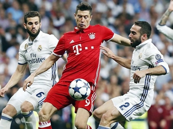 Chủ tịch Bayern Munich "dằn mặt" Lewandowski