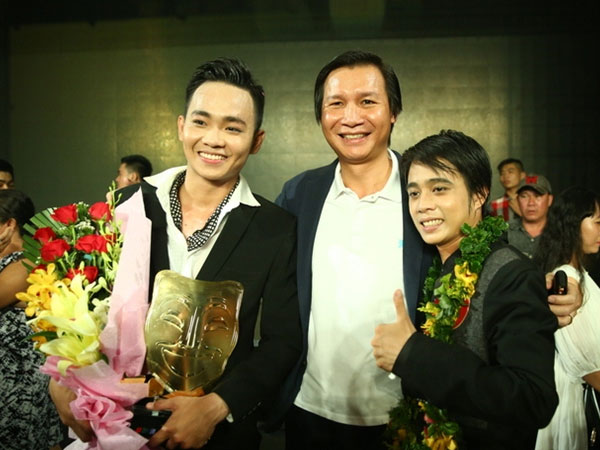 Sao Việt bàng hoàng khi nghe tin "ông trùm" gameshow Việt đang bị hôn mê sâu