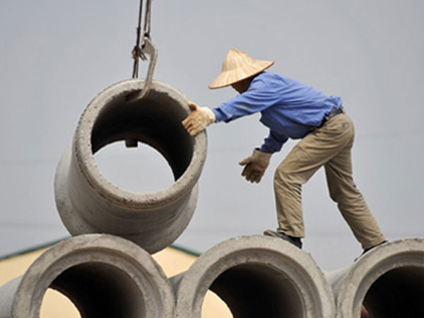 Thủ tướng chỉ đạo Bộ Tài chính chưa tăng thuế, phí